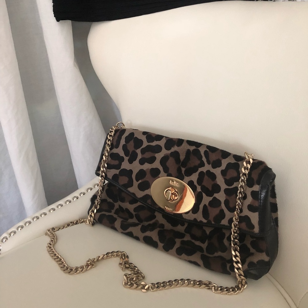 Crossbody bag